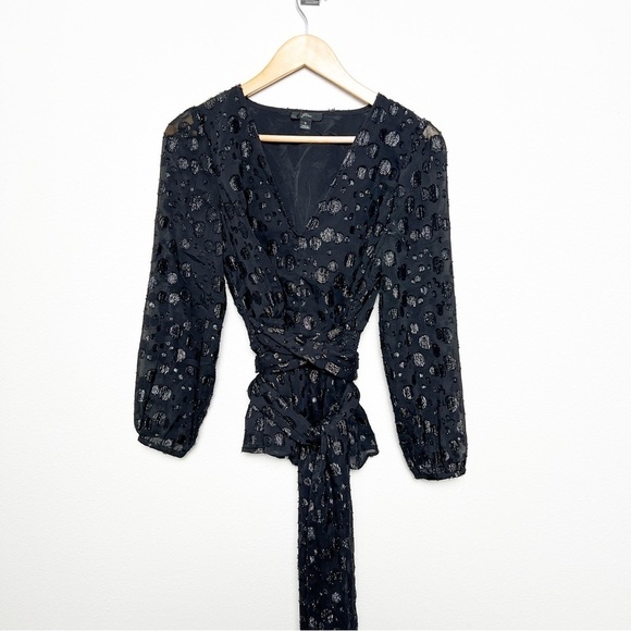 J.Crew Tie Waist V Neck Blouse Top Metallic Polka Dot Jacquard Size Small Black - Picture 3 of 9